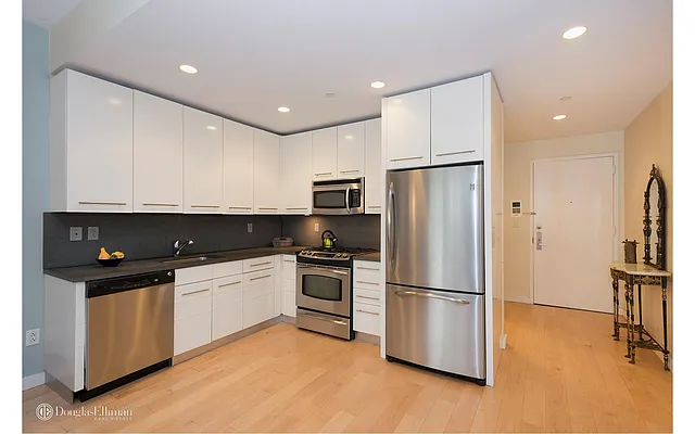 Rented by Douglas Elliman | media 2