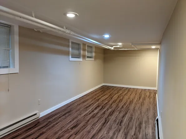 1226F E 2nd St, Duluth, MN