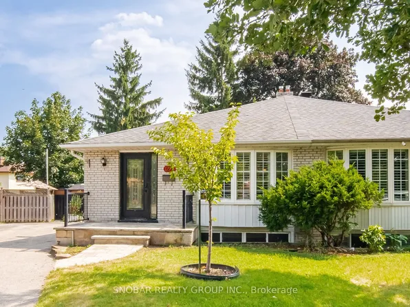 1228 Shamir Cres, Mississauga, ON L5C 1L1