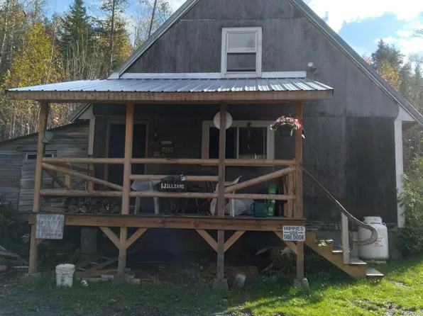 225 Hole In The Wall Road, Solon, ME 04979