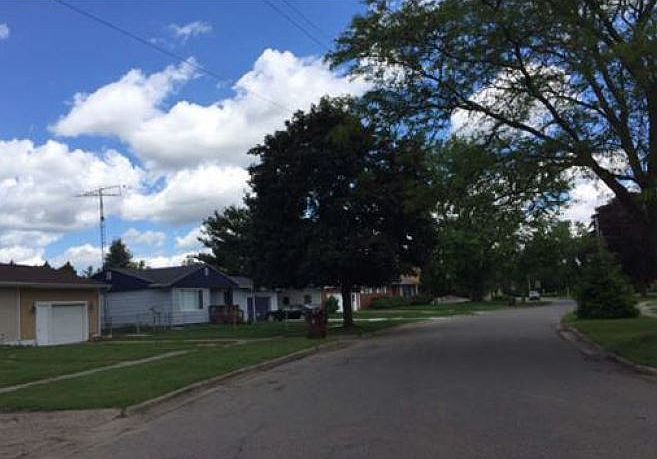 2nd image of 1107 Wiener Dr