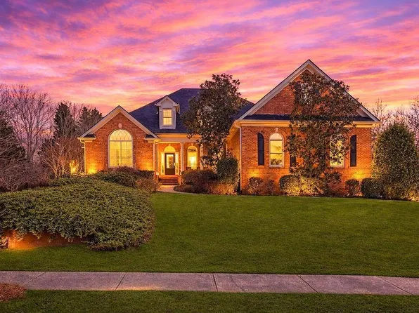 2565 Scarlet Oak Ln, Braselton, GA 30517
