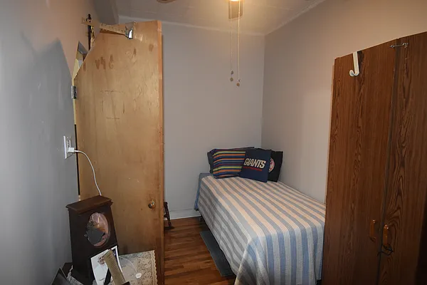 Rented by Bedford & Jane | media 15