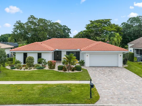 20195 Back 9 Drive, Boca Raton, FL 33498