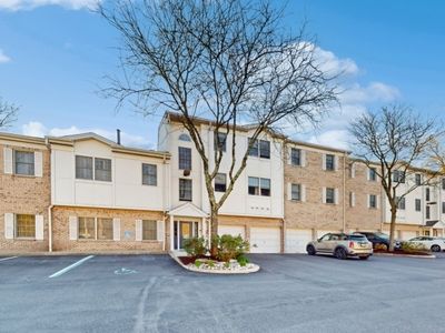 23 Colonial Village Dr, Hillsdale, NJ, 07642