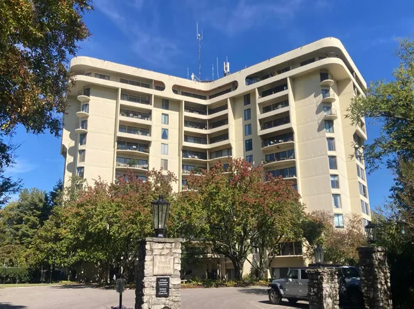 6666 Brookmont Ter APT 208, Nashville, TN 37205