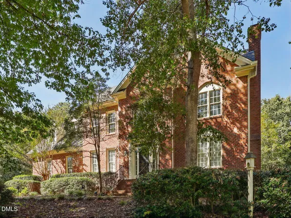 6225 Hampton Ridge Rd, Raleigh, NC 27603