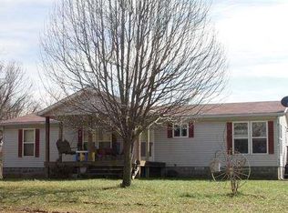 1565 Horn Rd, Cecilia, KY 42724