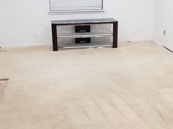 3rd image of 2736 San Jose Dr