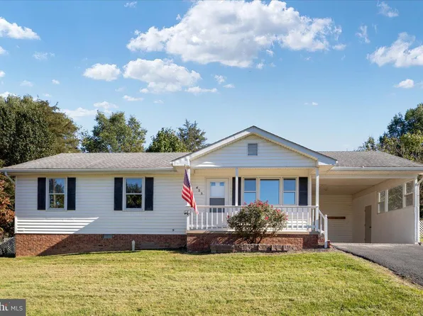 625 S Water St, Woodstock, VA 22664