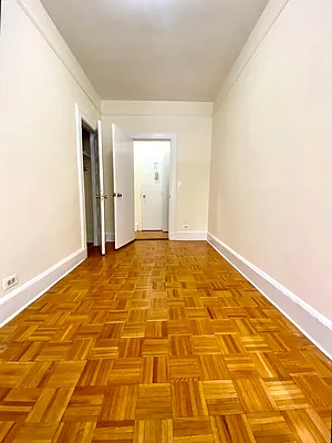 Rented by City & Suburban | media 2