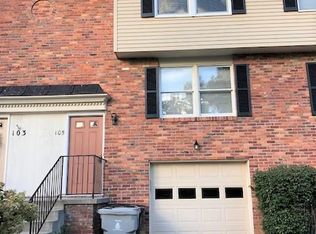 105 Sandpiper Ln, Venetia, PA