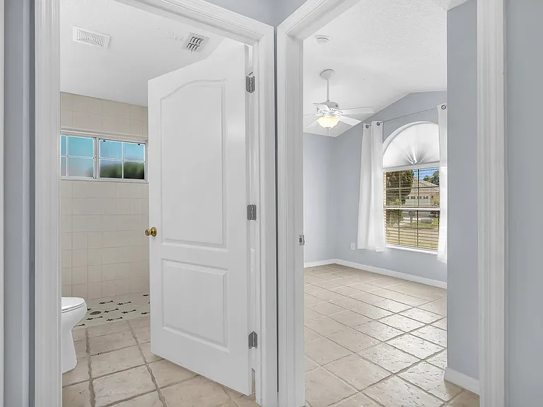 2340 Commodores Club Blvd — Photo 17