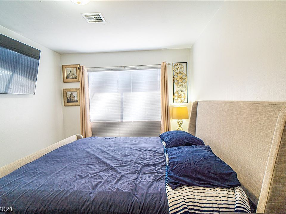 1st image of 521 S Maryland Pkwy #21