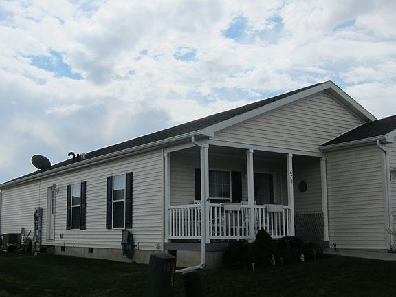 2nd image of 670 Rosecliff Dr