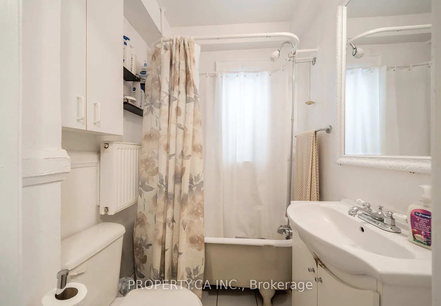 849 Broadview Ave E — Photo 4