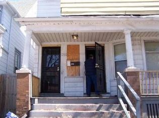 2904 N 17th St, Milwaukee, WI 53206