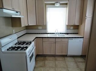 911 Hovey Ave, Normal, IL 61761