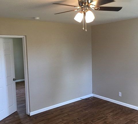 4th image of 106 Sunrise Cir