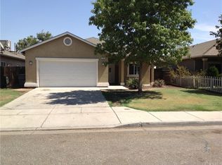 75 Wallace Ave, Madera, CA 93638