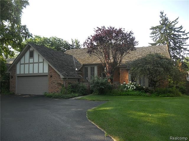 1st image of 1310 Westboro Dr