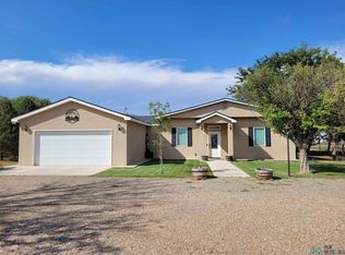 270 Peaceful Valley Rd, Roswell, NM 88201