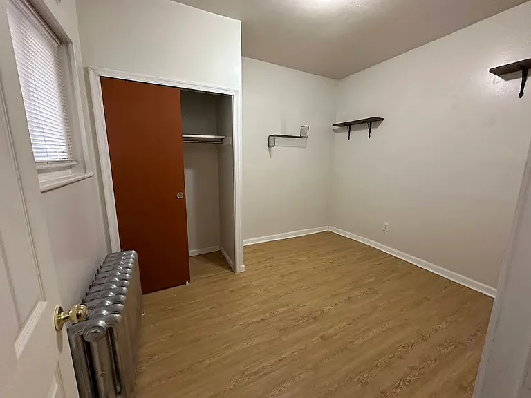 1025 Christian St #1R — Photo 6