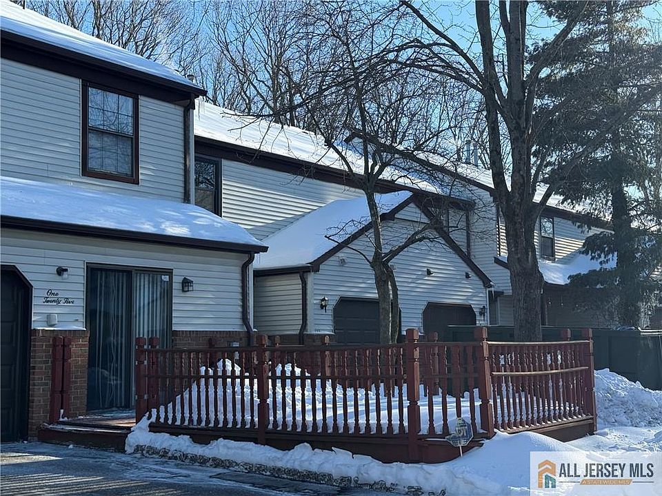1st image of 123 Aspen Dr