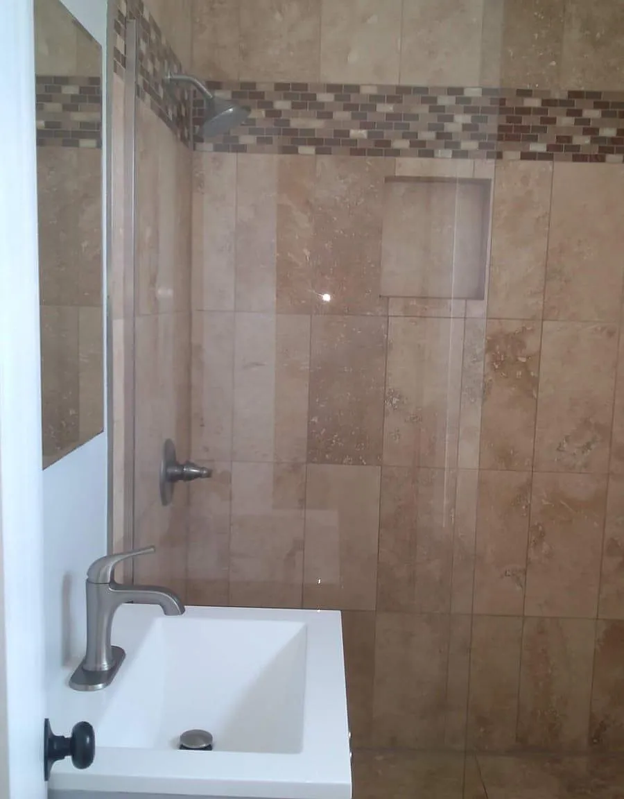 1233 Gordon St — Photo 3