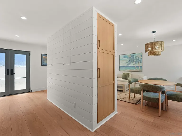 838 Portsmouth Ct — Photo 12