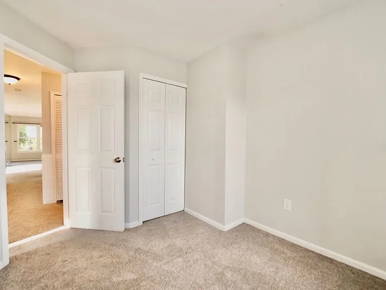 5630 Ringwood Dr #F — Photo 27