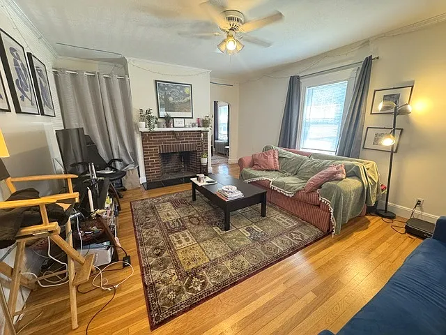 27 Faneuil St #1 — Photo 3