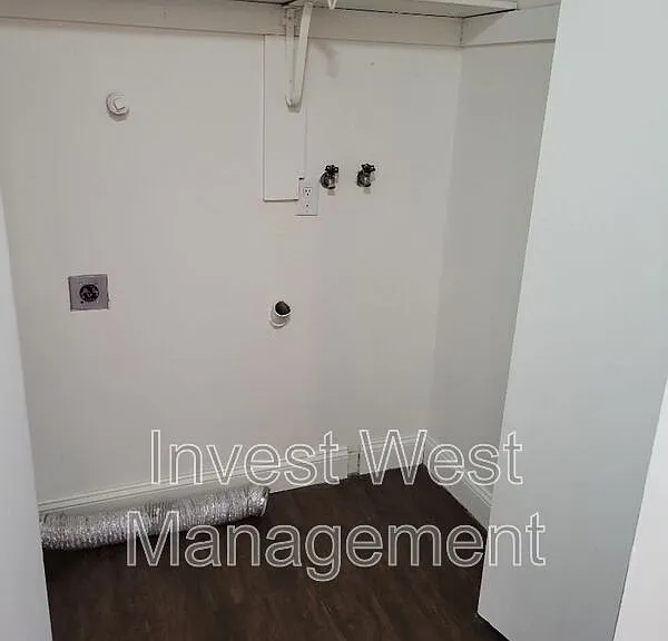 3108 Kauffman Ave #H — Photo 6
