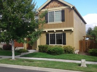 61133 Dayspring Dr, Bend, OR 97702