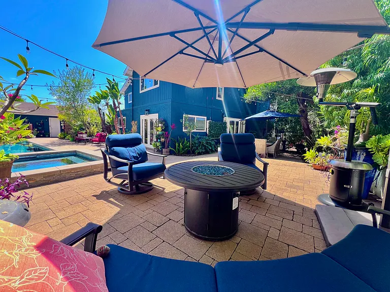 753 Val Sereno Dr — Photo 3