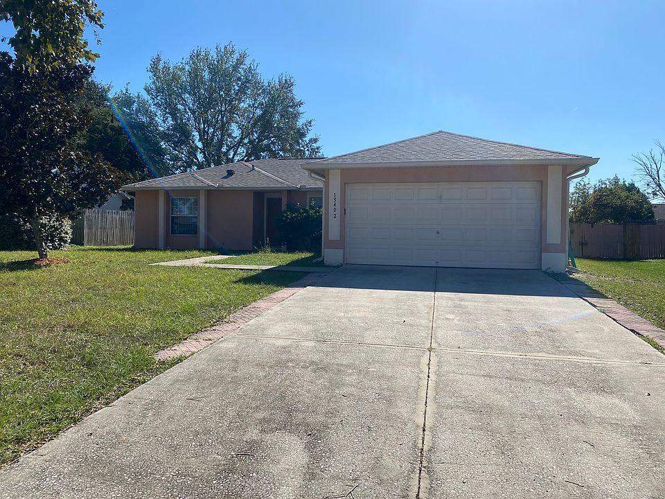 1st image of 15402 Lafite Ln