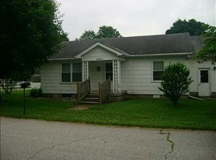 106 N Harrison St, Carthage, IN 46115