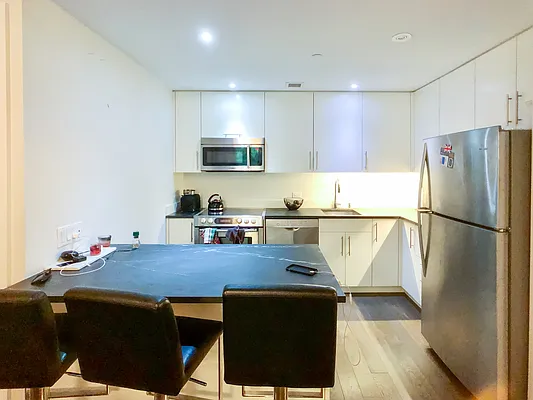 Rented by Highline Residential | media 6