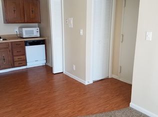 7512 Poppleton Plz APT 11, Omaha, NE 68124