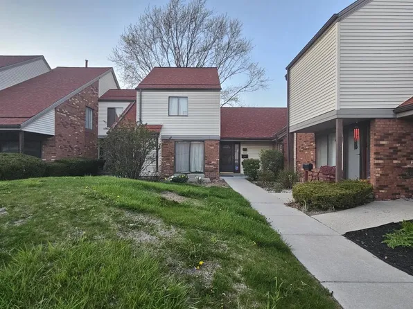 8022 North 94th STREET, Milwaukee, WI 53224