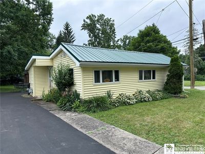 15 Gifford Ave, Lakewood, NY, 14750