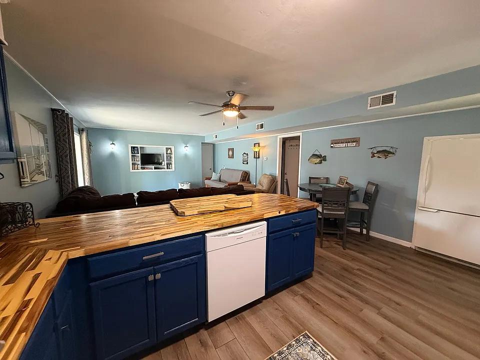 37 Keystone Dr #2
