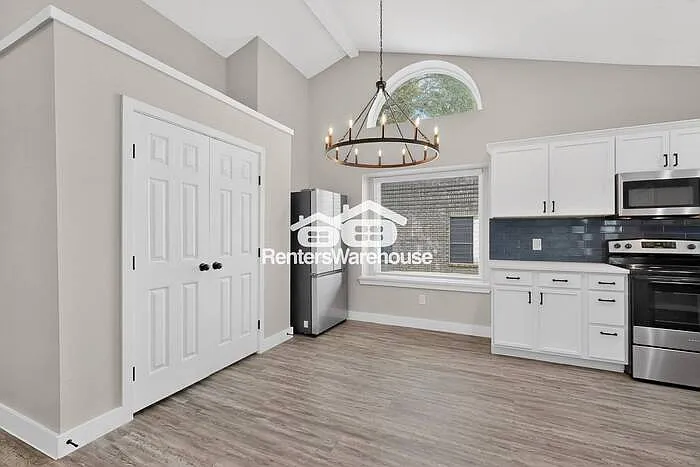 7714 Bordeaux Ln — Photo 16