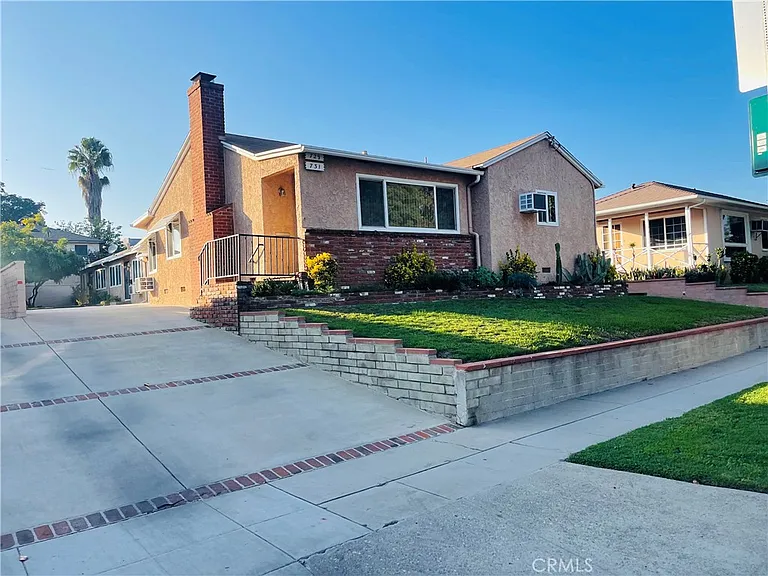 731 S Almansor St — Photo 8