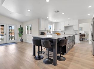 15305 Lookout Rd, Apple Valley, CA 92307