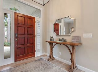 67 Gloucester Rd, Hilton Head Island, SC 29928