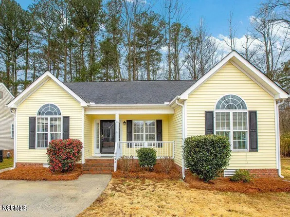 4434 Surrey Meadows Dr, Winterville, NC 28590