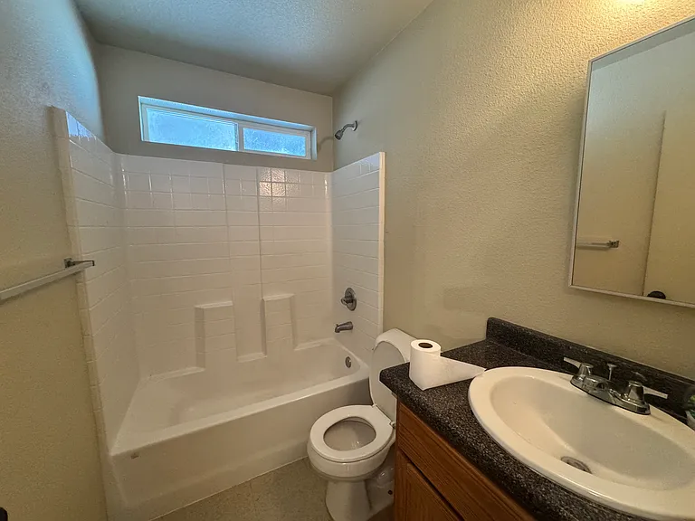 3675 S Hinckley Dr — Photo 7