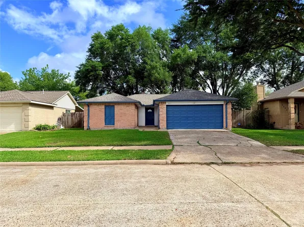 2927 Becket St, Pearland, TX 77584