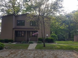 1808 Earthstone Dr, Valparaiso, IN 46383